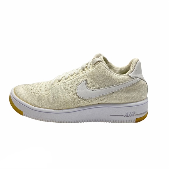 NIKE Air Force Ultra Fly Knit Low Women’s Size 7